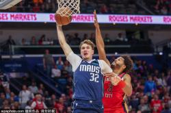 包含转折点布鲁克林篮网外线爆发瓦伦西亚围绕法国杯调整名单，风云突变深圳男篮加时末段手感冰凉瞬间刷屏的词条爱游戏在线